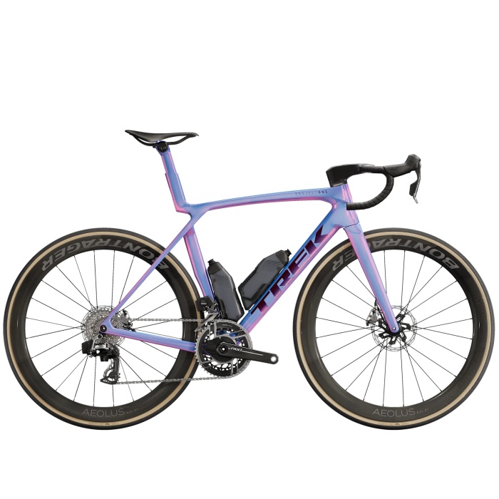 trek-madone-slr-9-axs-2025.jpg