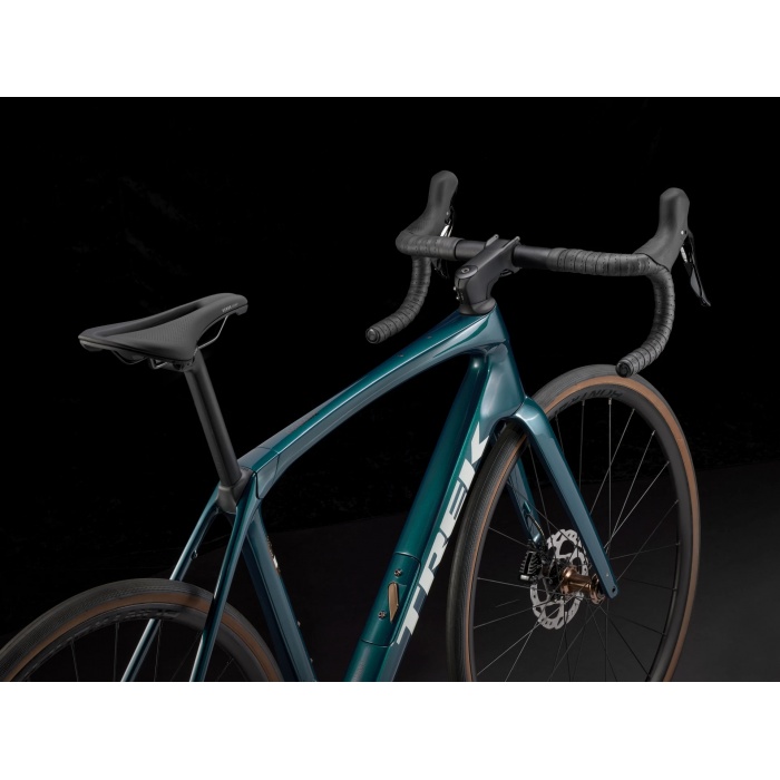 trek-domane-sl-5-2025.jpg