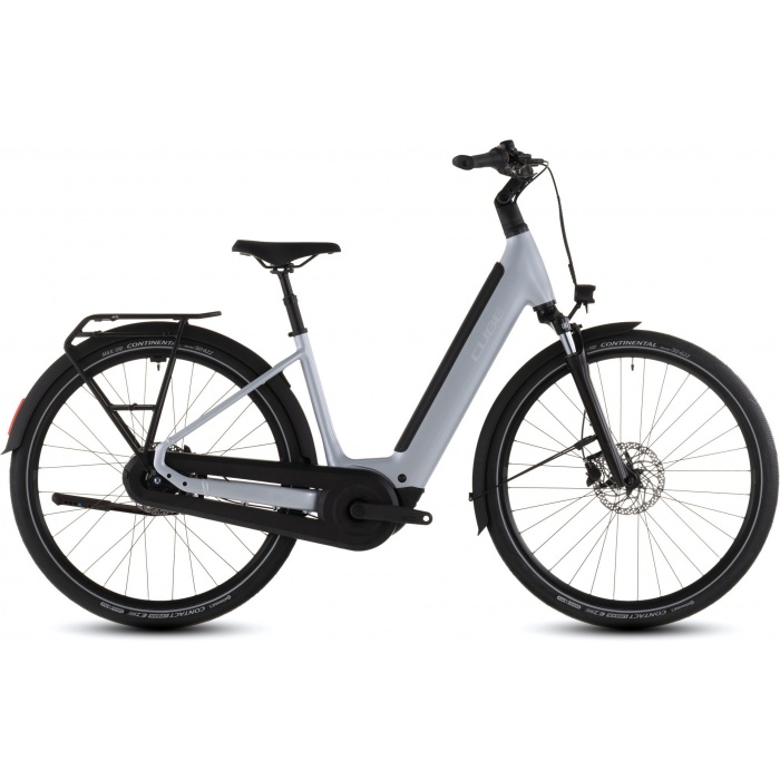 CUBE SUPREME HYBRID COMFORT ONE 600 2026
