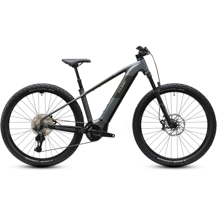 CUBE REACTION HYBRID RACE 800 2027